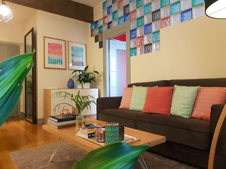 Downtown - Gran Via - Business Ready Apartment